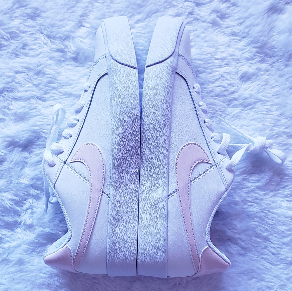 New Womens Nike Court Royale - Picture 7 of 8